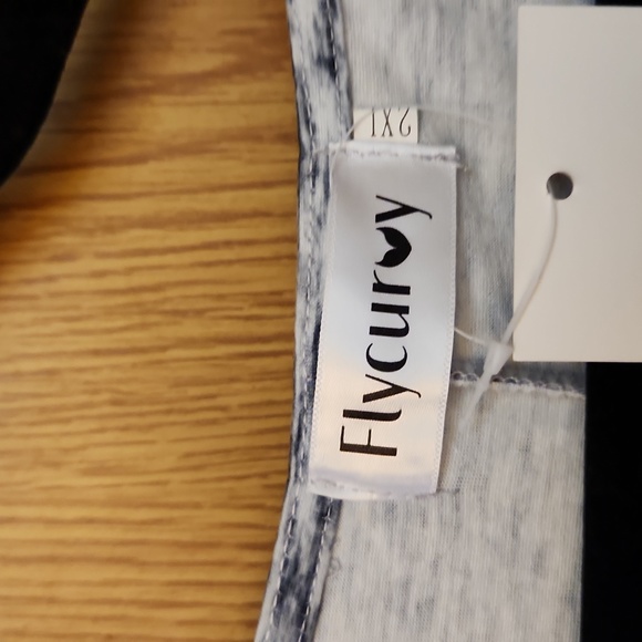 2x fly curvy long sleeve swing top - Picture 3 of 4